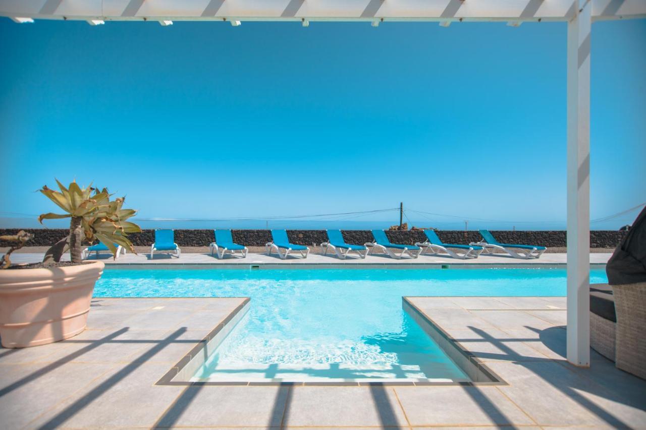 Casa Conil With A Private 25 Meter Heated Pool Villa Екстериор снимка