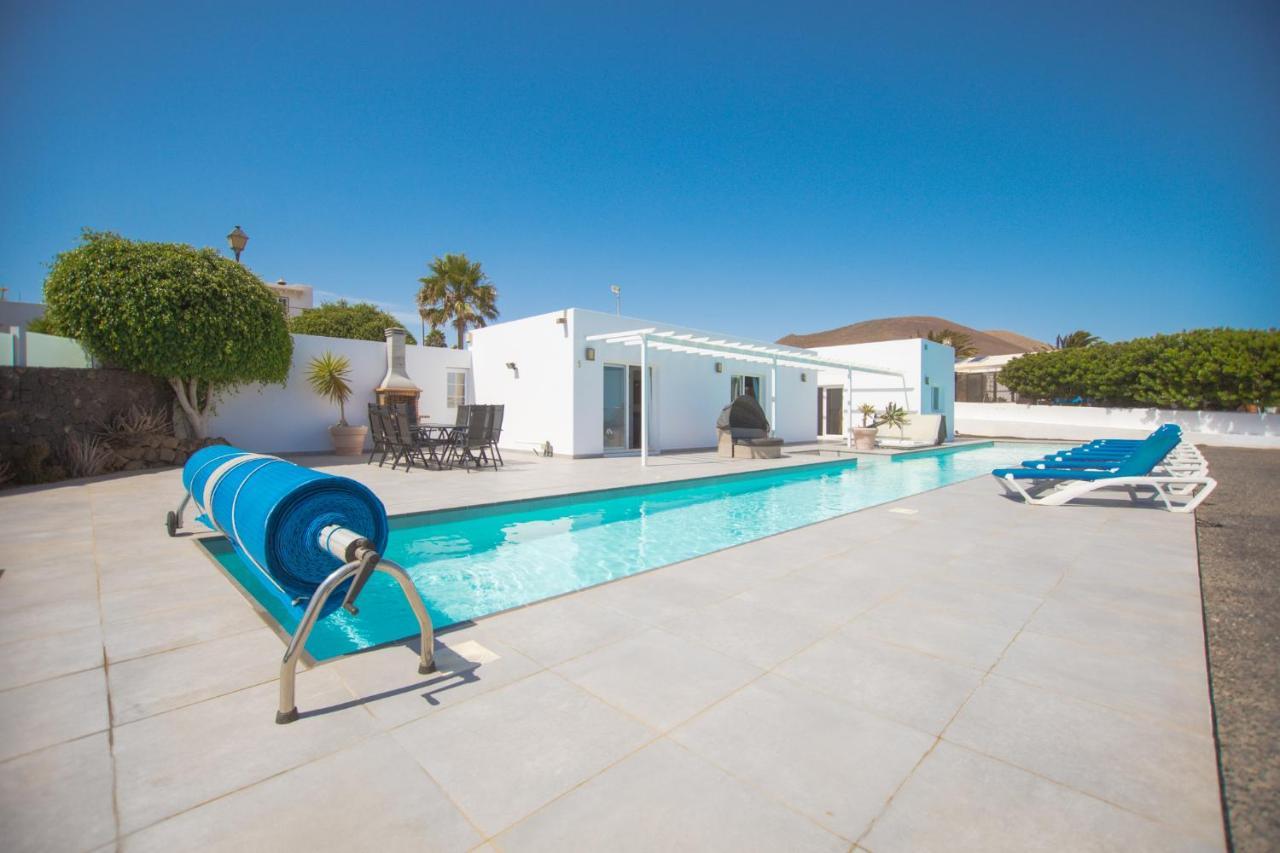 Casa Conil With A Private 25 Meter Heated Pool Villa Екстериор снимка